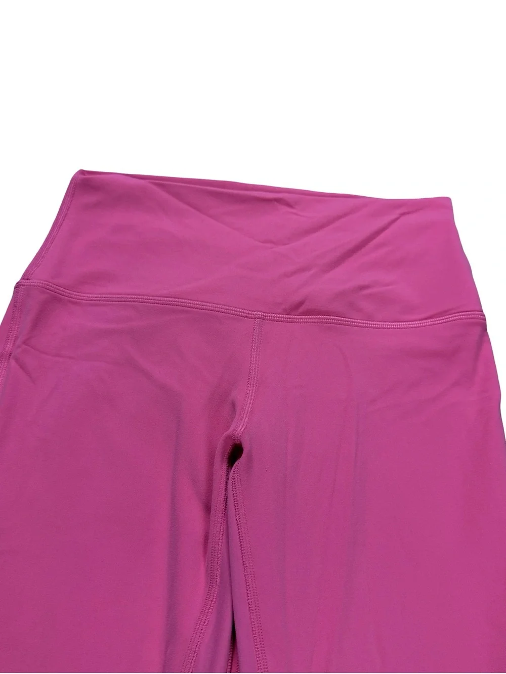 Women’s Lululemon Athletica Cute Pink Athletic Workout Leggings Size 6